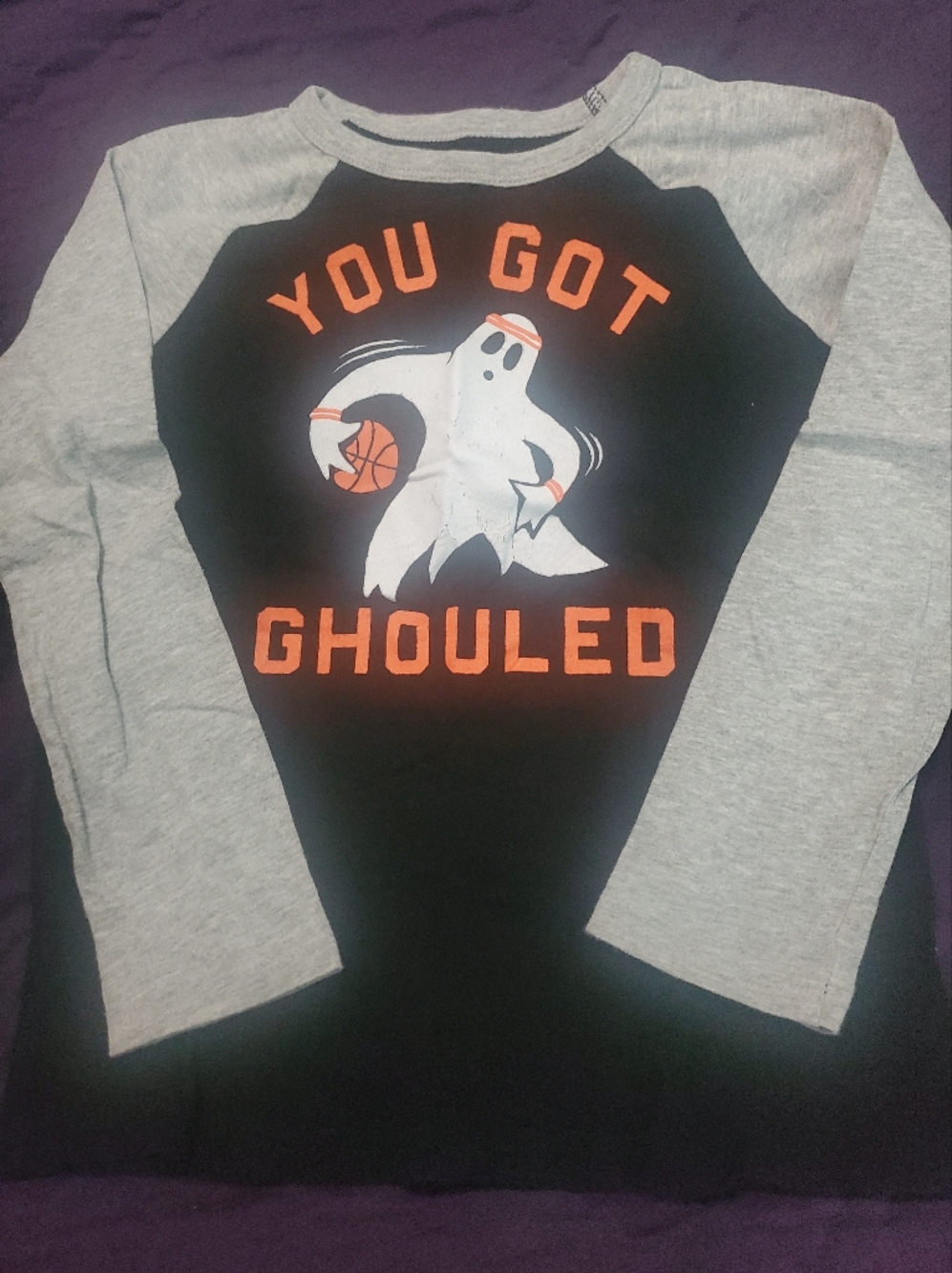 GAP Kids Gray & Black 'Ghoulled' Ghost Basketball Graphic Long Sleeve Tee